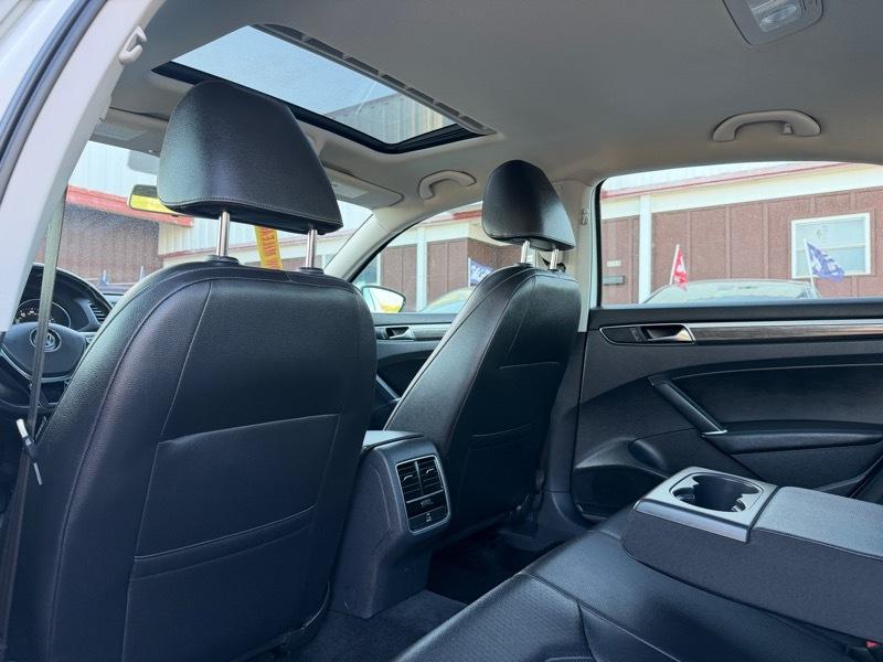 Volkswagen Passat SE 2017