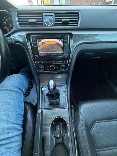 Volkswagen Passat SE 2017