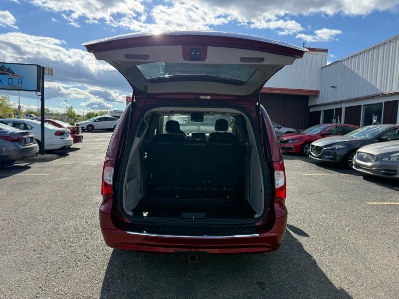 Chrysler Town & Country Touring 2015