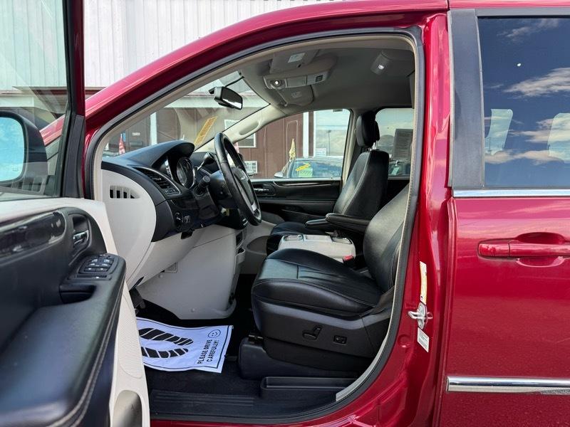 Chrysler Town & Country Touring 2015