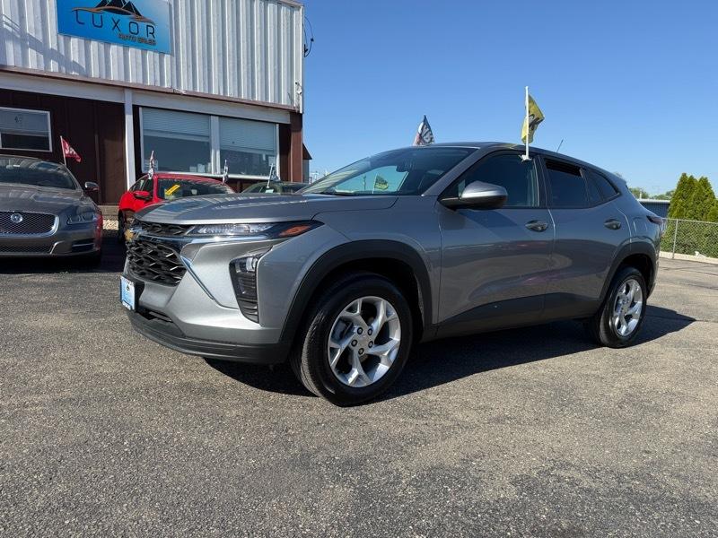 Chevrolet Trax LS 2025