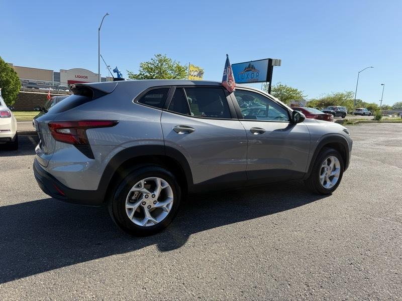 Chevrolet Trax LS 2025