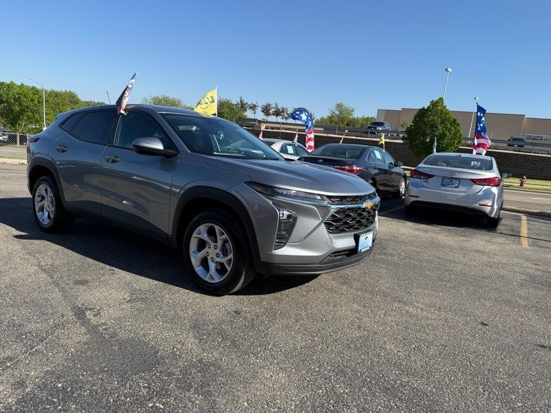 Chevrolet Trax LS 2025