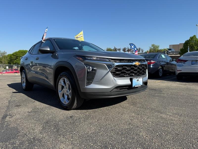Chevrolet Trax LS 2025