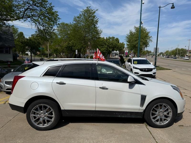 Cadillac SRX AWD Performance Collection 2013