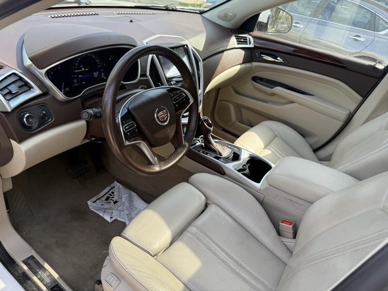 Cadillac SRX AWD Performance Collection 2013