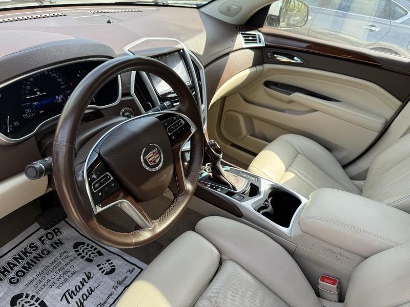 Cadillac SRX AWD Performance Collection 2013