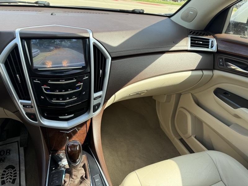 Cadillac SRX AWD Performance Collection 2013