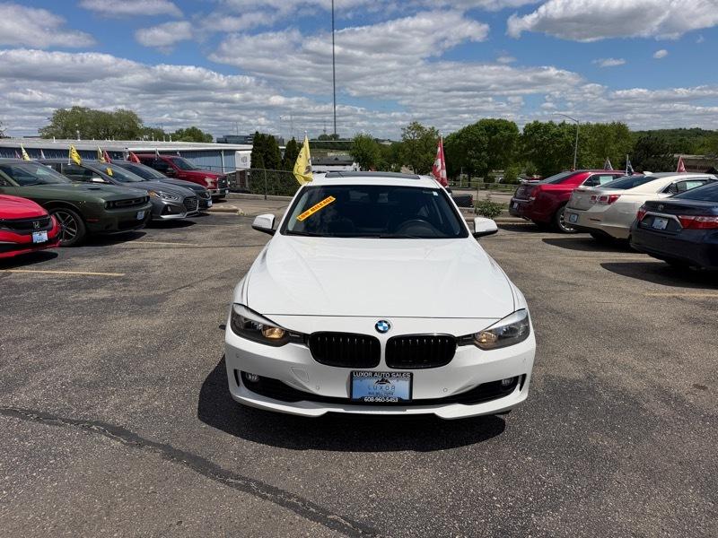 BMW 320i xDrive Base 2015