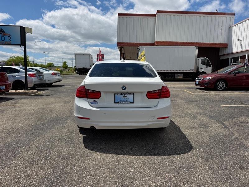 BMW 320i xDrive Base 2015