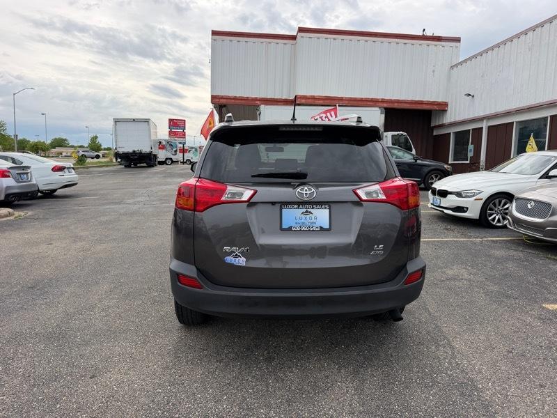Toyota RAV4 LE 2013