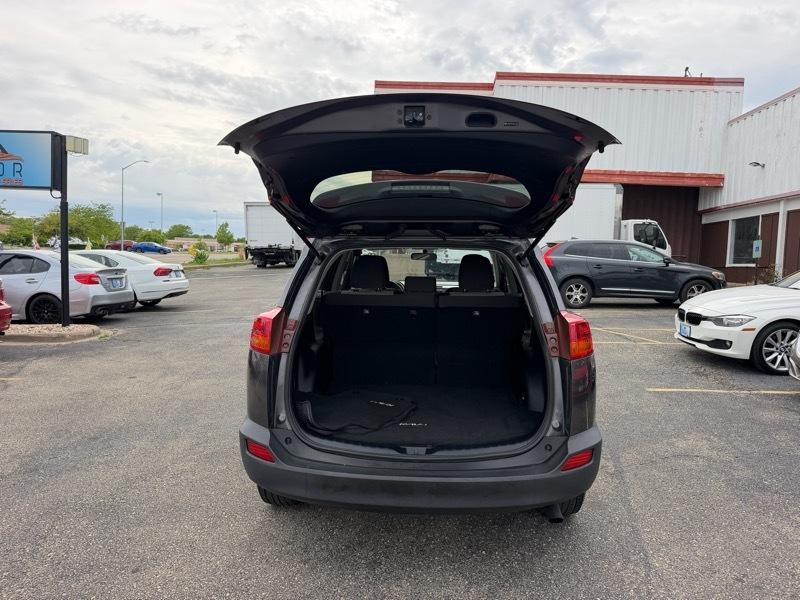 Toyota RAV4 LE 2013