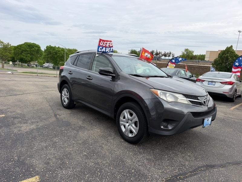 Toyota RAV4 LE 2013