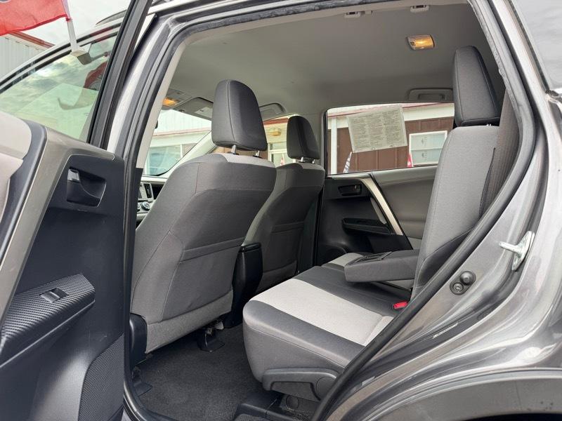 Toyota RAV4 LE 2013
