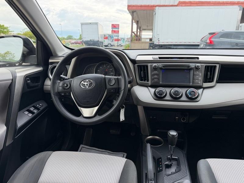 Toyota RAV4 LE 2013