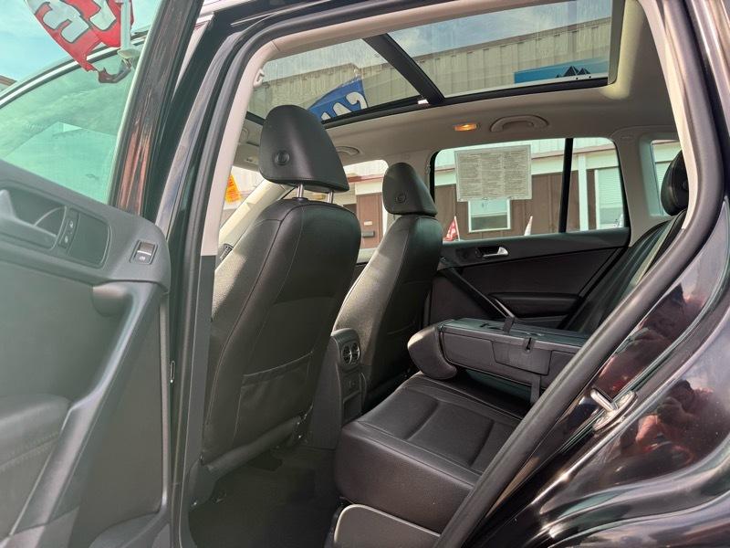 Volkswagen Tiguan S 2016