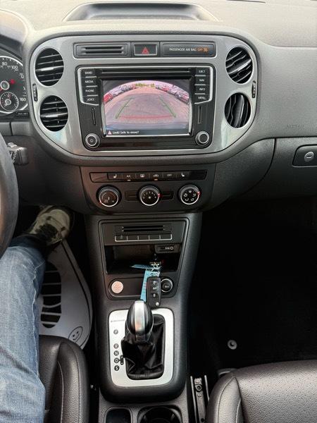 Volkswagen Tiguan S 2016