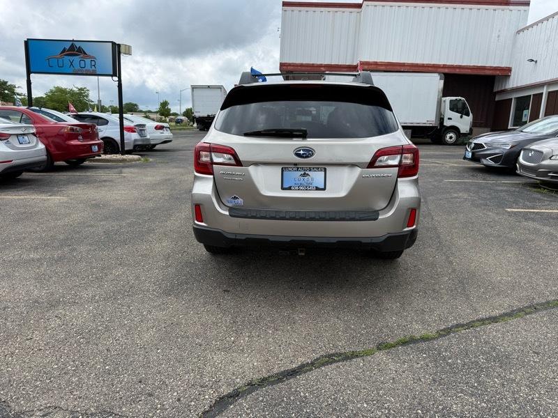 Subaru Outback 2.5i Limited 2015