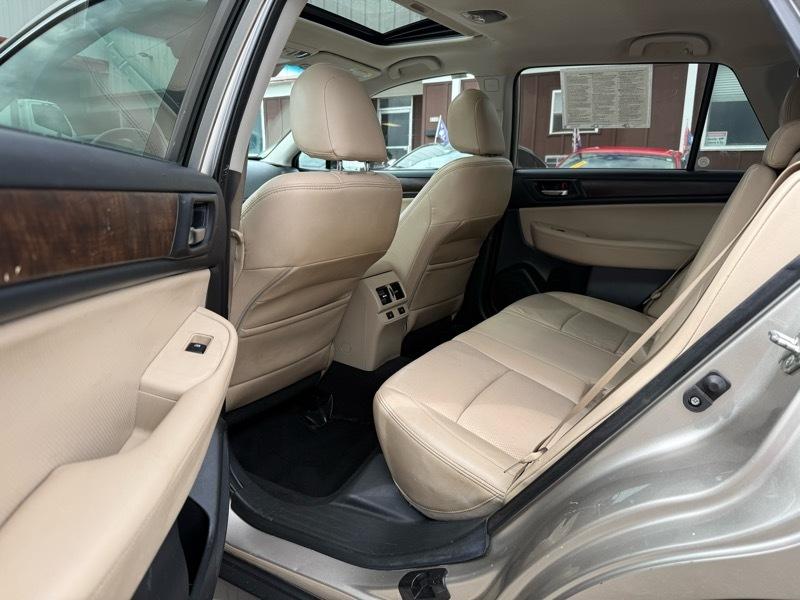Subaru Outback 2.5i Limited 2015