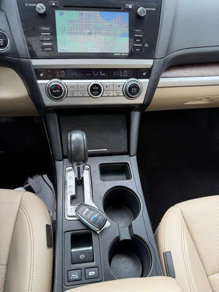 Subaru Outback 2.5i Limited 2015