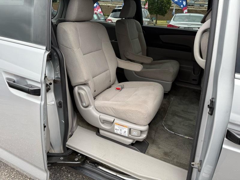 Honda Odyssey LX 2013