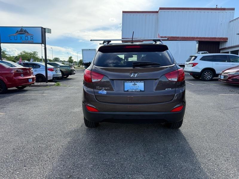 Hyundai Tucson SE 2015