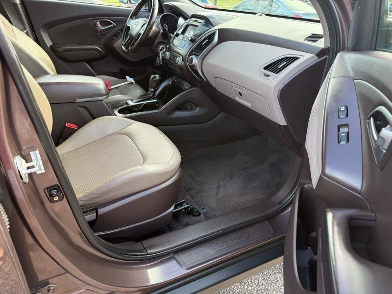 Hyundai Tucson SE 2015