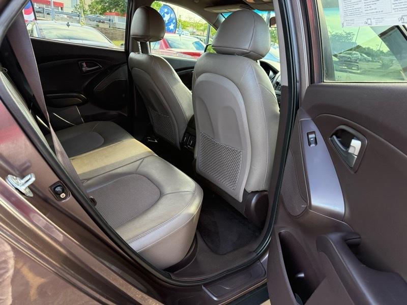 Hyundai Tucson SE 2015