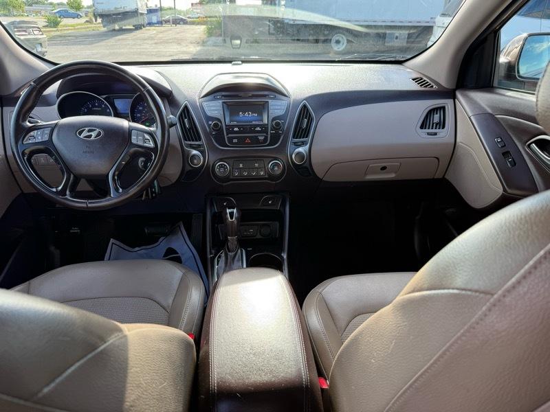 Hyundai Tucson SE 2015