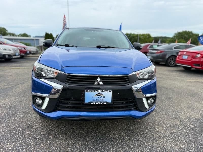 Mitsubishi Outlander ES 2019