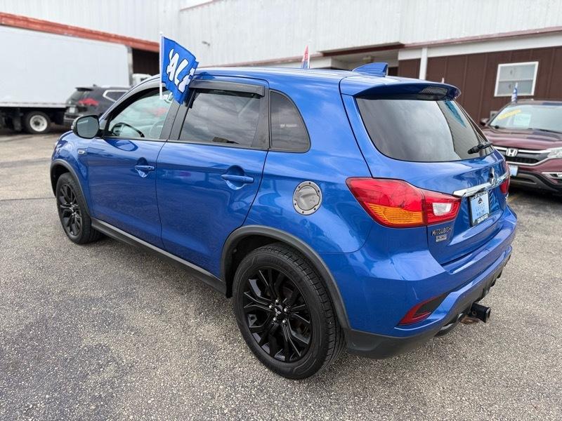 Mitsubishi Outlander ES 2019