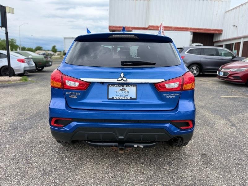 Mitsubishi Outlander ES 2019