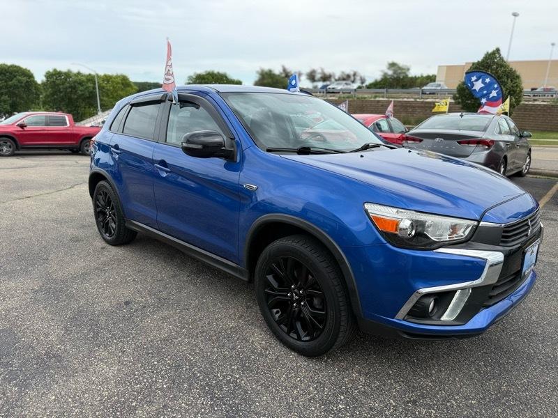 Mitsubishi Outlander ES 2019