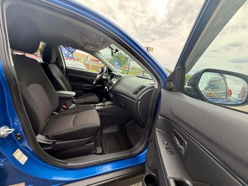 Mitsubishi Outlander ES 2019