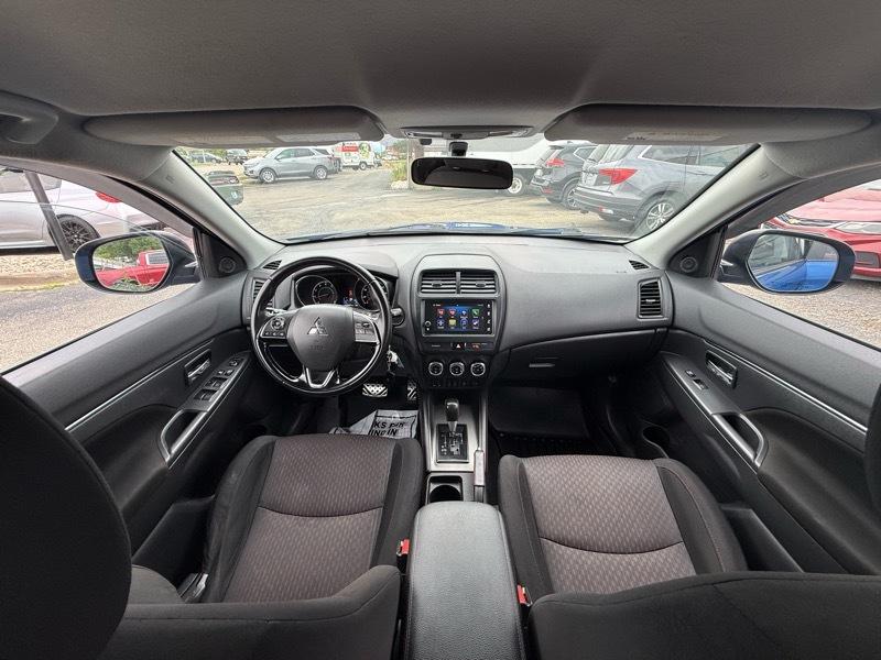 Mitsubishi Outlander ES 2019