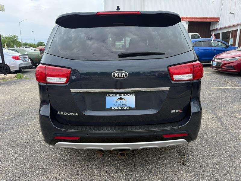 Kia Sedona SX-L FWD 2016
