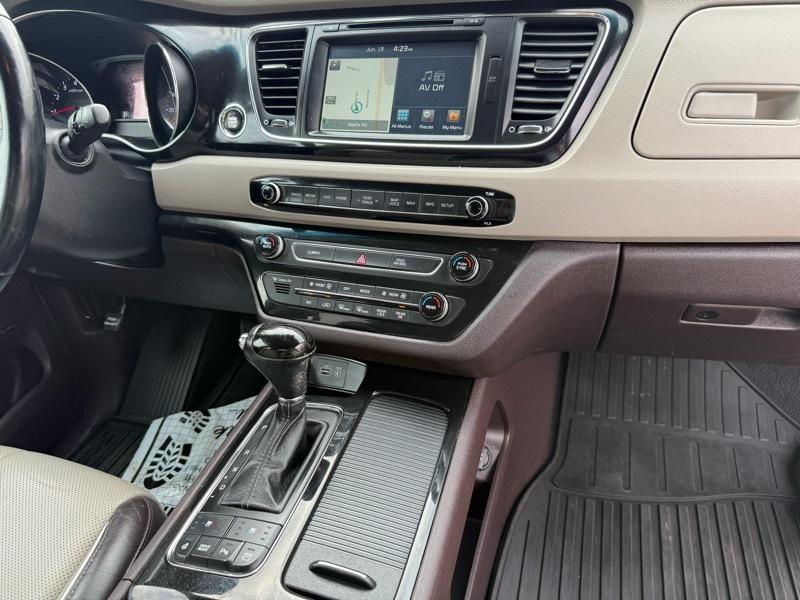 Kia Sedona SX-L FWD 2016
