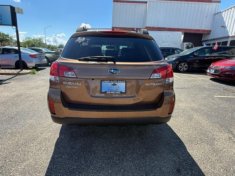Subaru Outback 2.5i Limited 2013