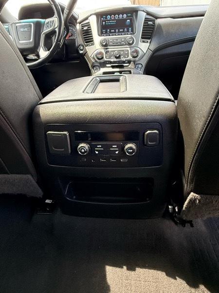 GMC Yukon SLT 2019