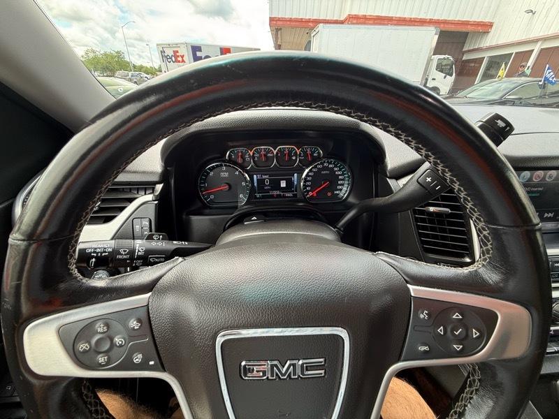 GMC Yukon SLT 2019