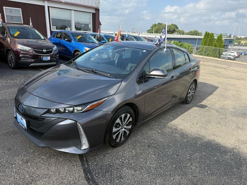 Toyota Prius Prime LE 2020