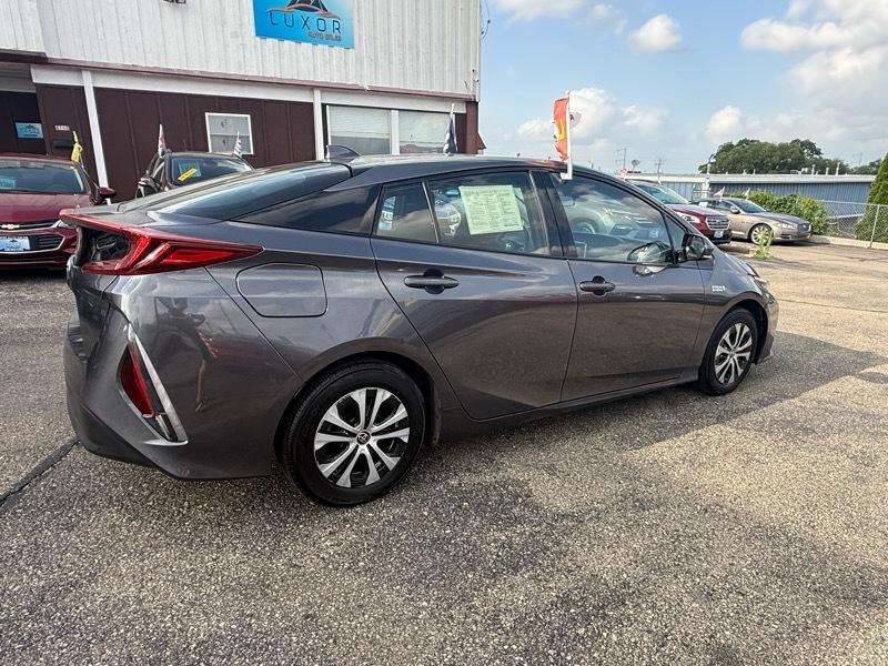 Toyota Prius Prime LE 2020