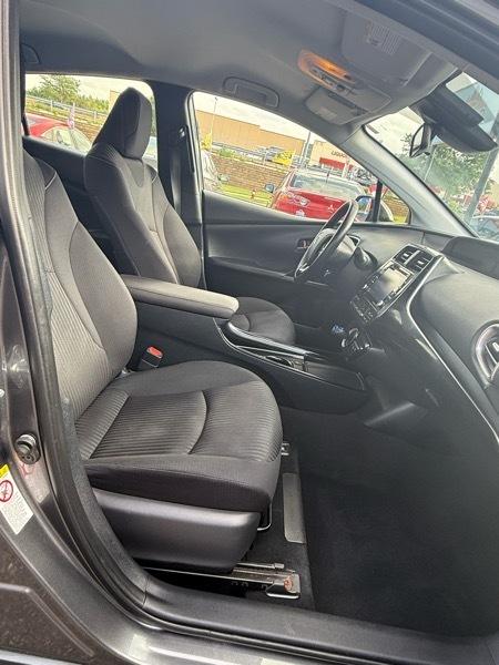 Toyota Prius Prime LE 2020