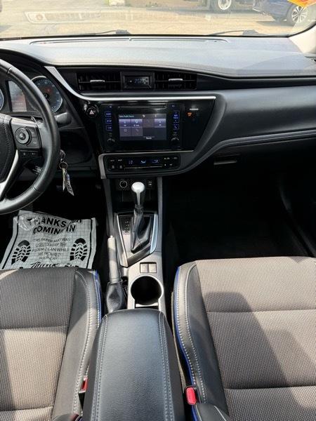 Toyota Corolla SE 2017
