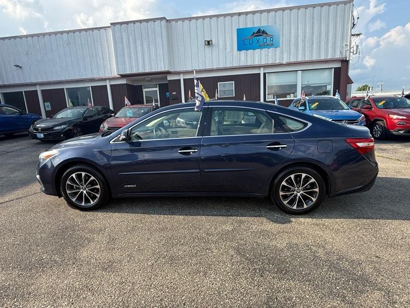 Toyota Avalon Hybrid XLE Premium 2018