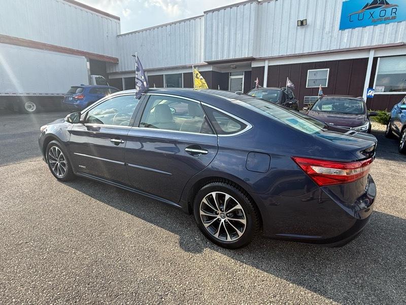 Toyota Avalon Hybrid XLE Premium 2018