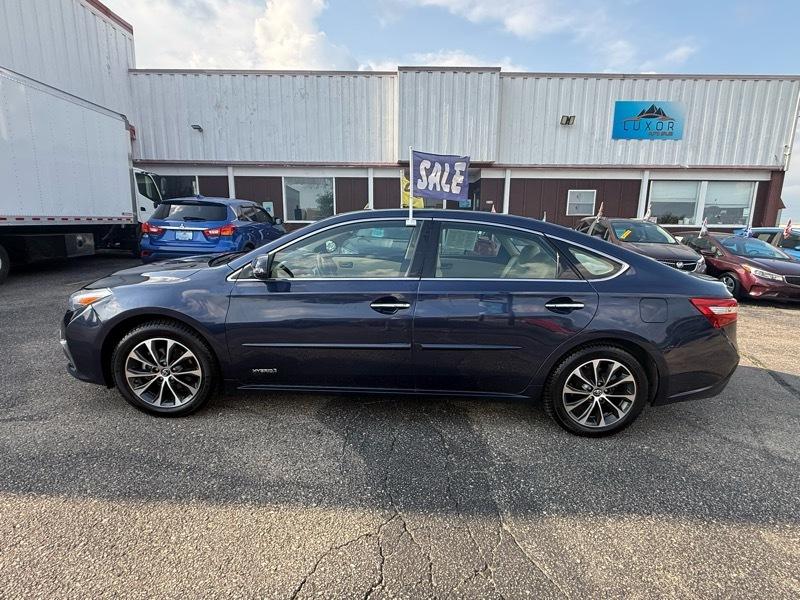 Toyota Avalon Hybrid XLE Premium 2018