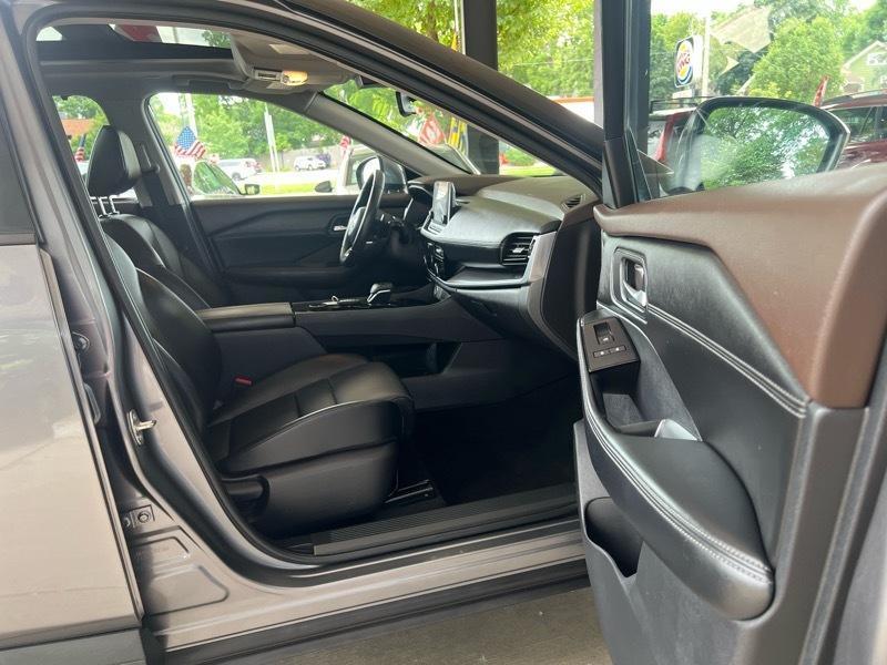 Nissan Rogue SV AWD 2022