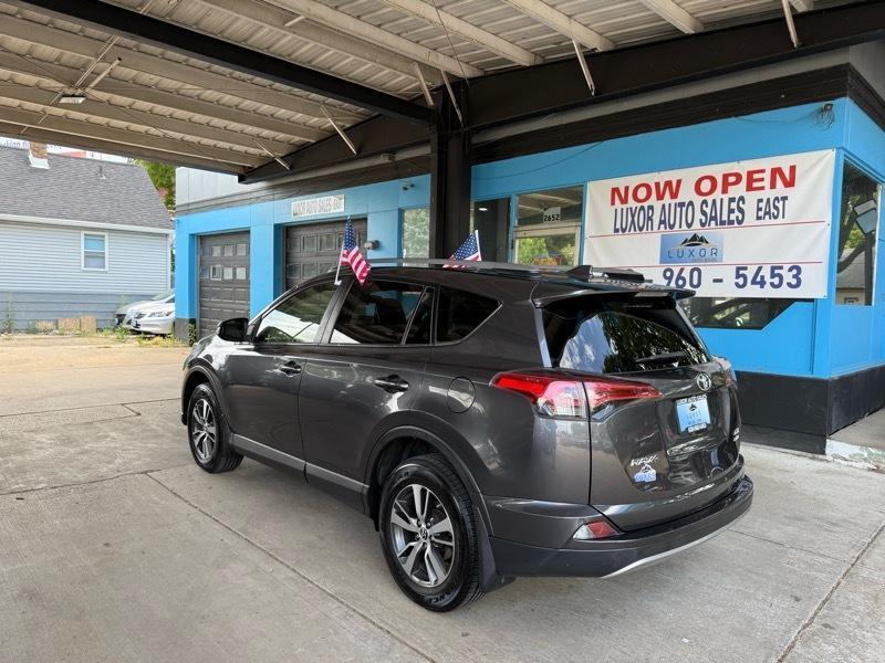 Toyota RAV4 XLE AWD 2018