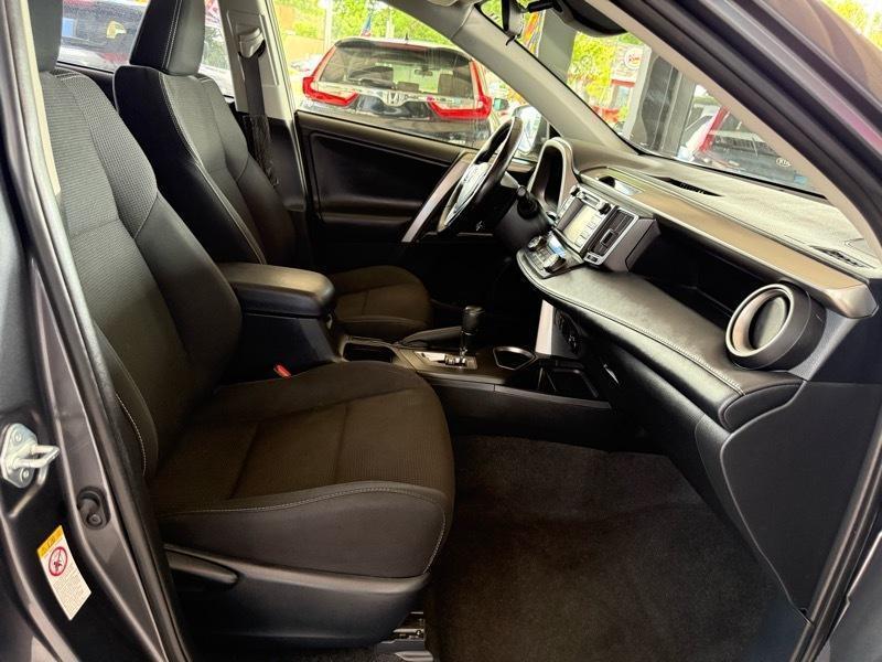 Toyota RAV4 XLE AWD 2018